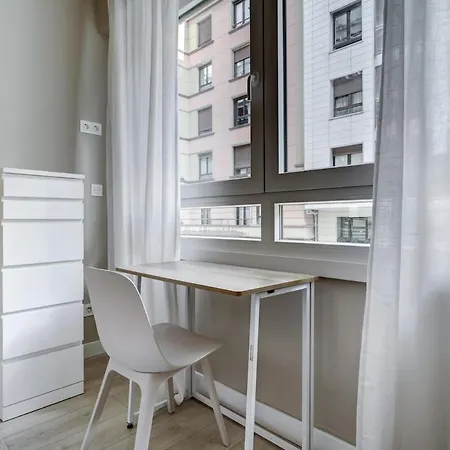 Zurriola Modern Comfort & Location *